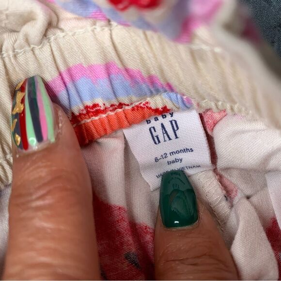 Baby Shorts Socks Bib Set - Picture 7 of 8